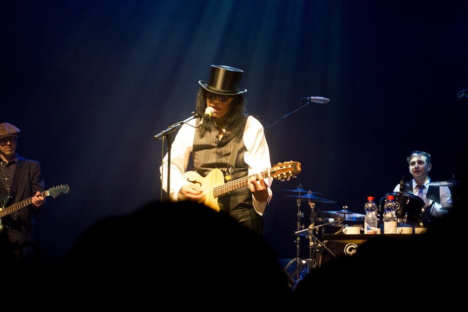 Singer Sixto Rodriguez Dies at 81